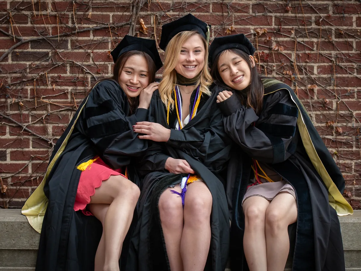 Graduation portrait photography by Elm City Photography